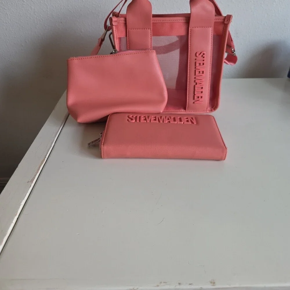 Steve Madden steve madden